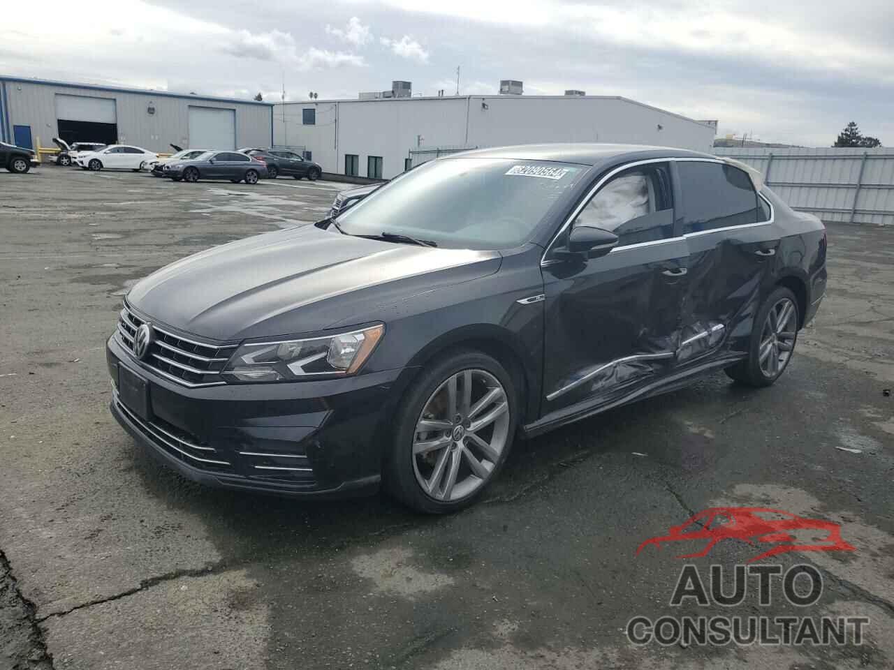 VOLKSWAGEN PASSAT 2017 - 1VWDT7A33HC023760