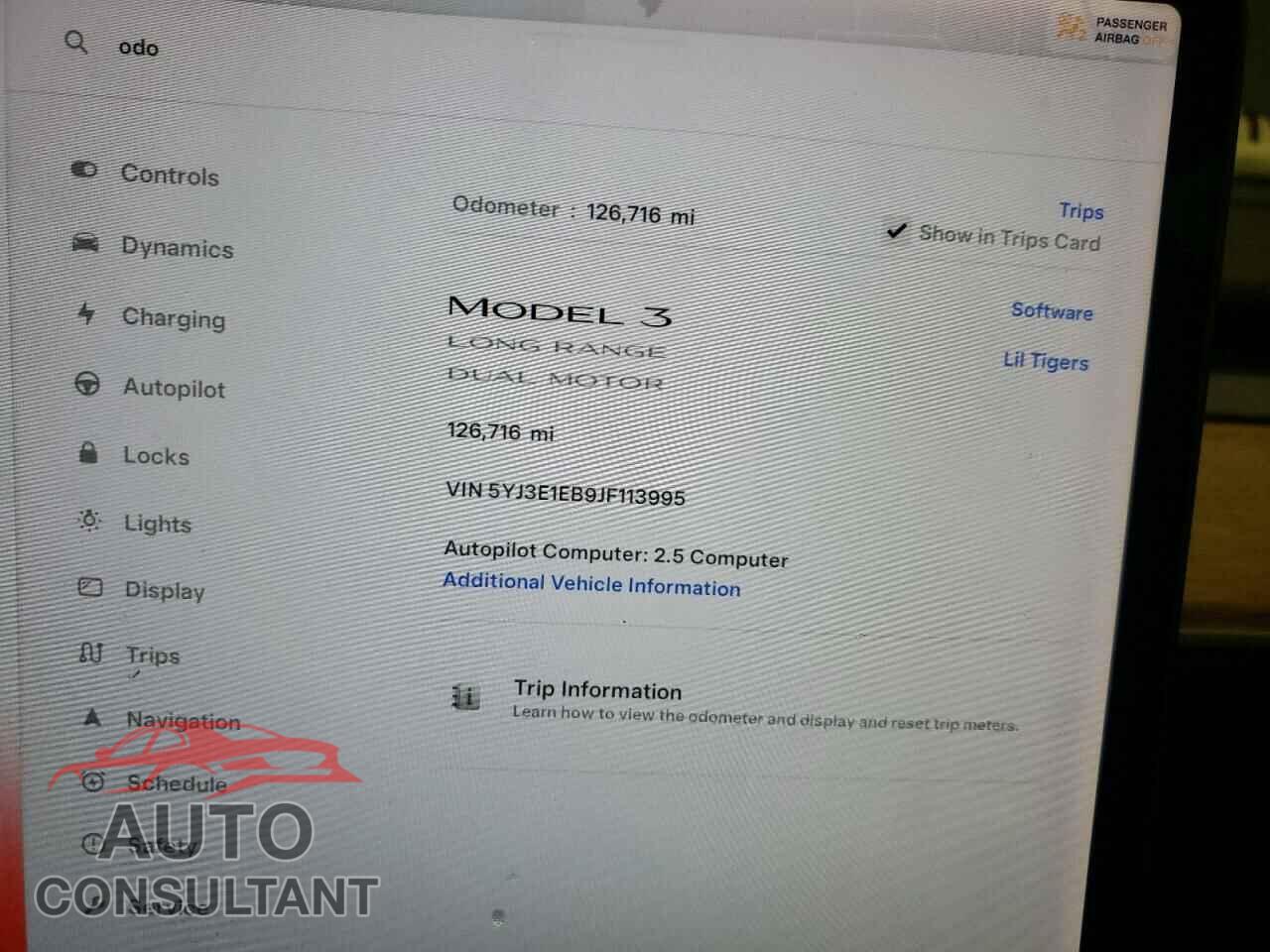 TESLA MODEL 3 2018 - 5YJ3E1EB9JF113995
