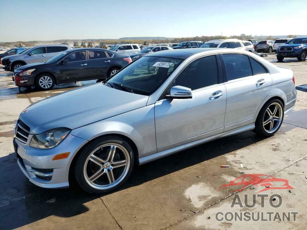 MERCEDES-BENZ C-CLASS 2014 - WDDGF4HB5ER319803