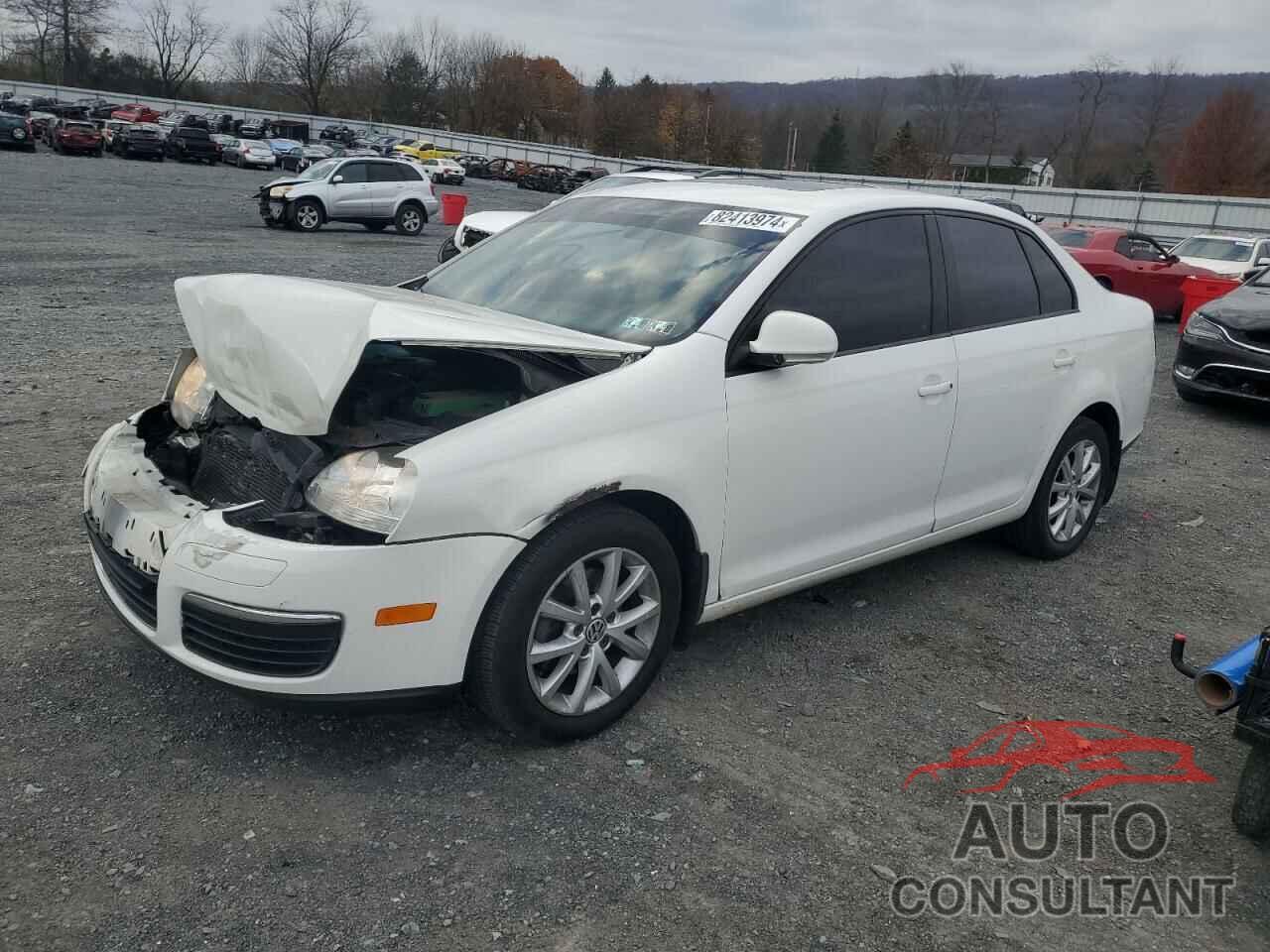 VOLKSWAGEN JETTA 2010 - 3VWRZ7AJ6AM166161
