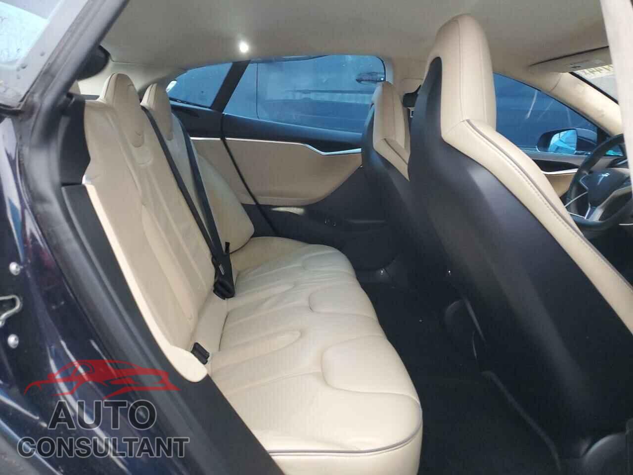 TESLA MODEL S 2013 - 5YJSA1CP8DFP06581