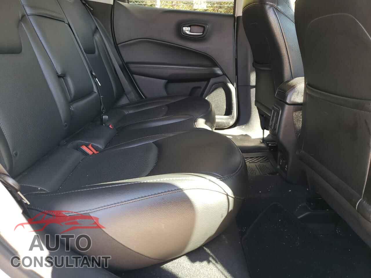 JEEP COMPASS 2019 - 3C4NJDCB6KT629954