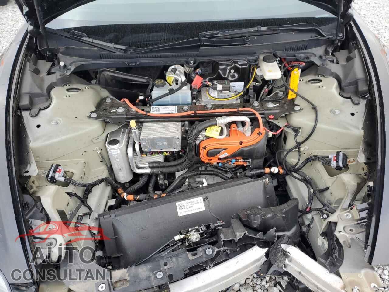 TESLA MODEL 3 2024 - 5YJ3E1EB9RF846690