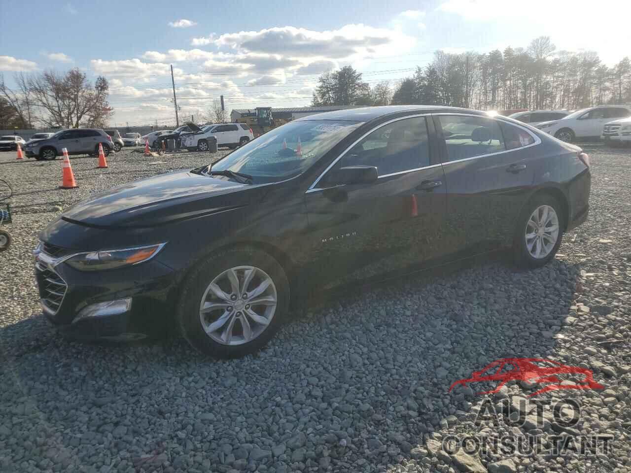 CHEVROLET MALIBU 2022 - 1G1ZD5ST1NF123951