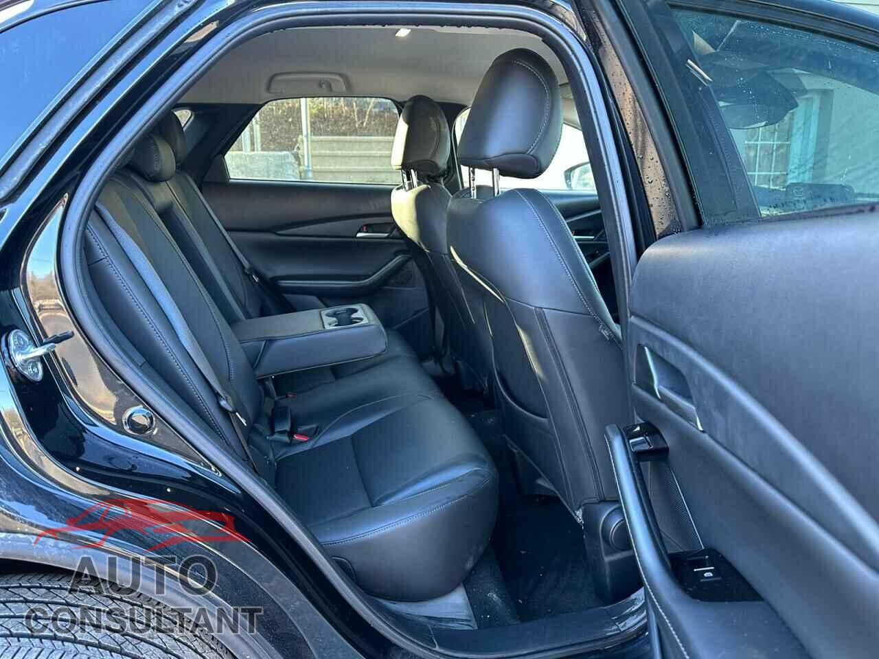 MAZDA CX30 2024 - 3MVDMBBM9RM657129
