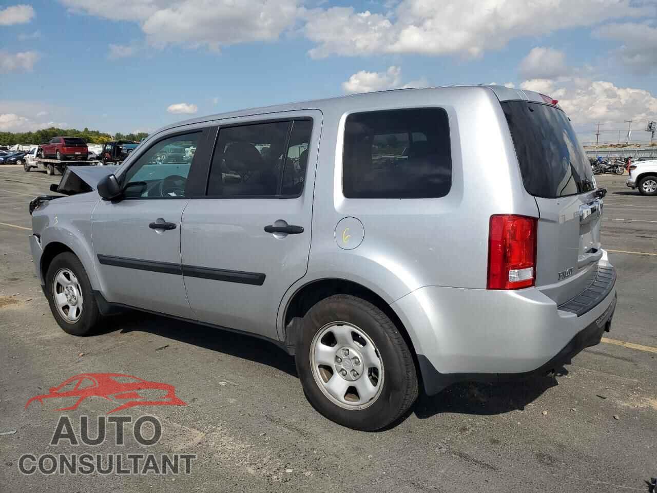 HONDA PILOT 2015 - 5FNYF4H28FB040075