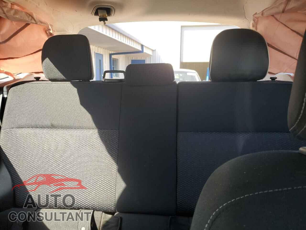 SUBARU FORESTER 2015 - JF2SJAAC3FH584863