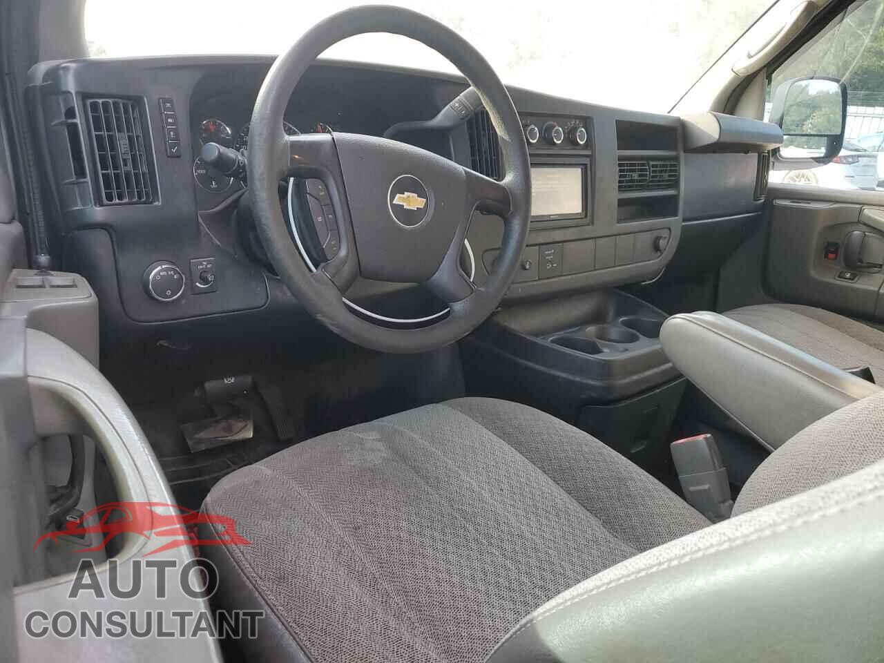 CHEVROLET EXPRESS 2013 - 1GCWGFCA4D1103922