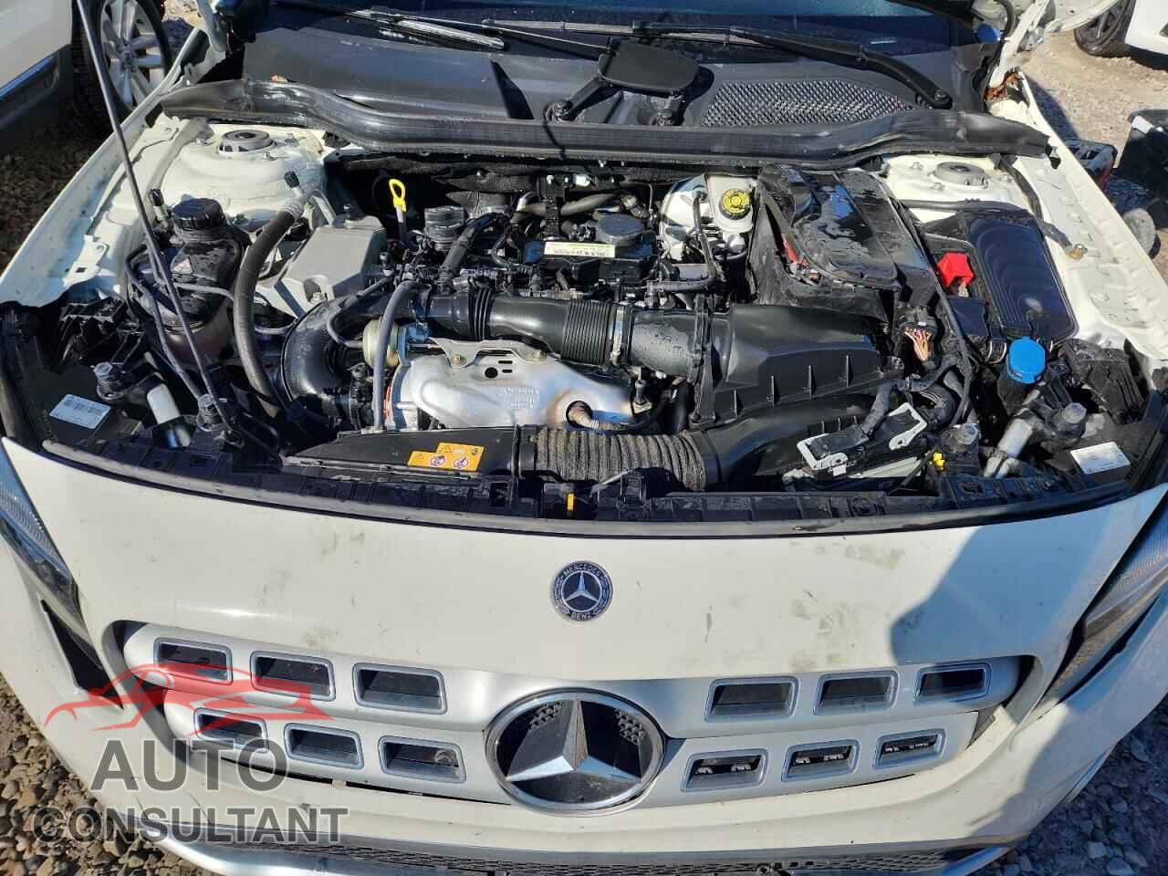 MERCEDES-BENZ GLA-CLASS 2018 - WDCTG4GB2JJ405015
