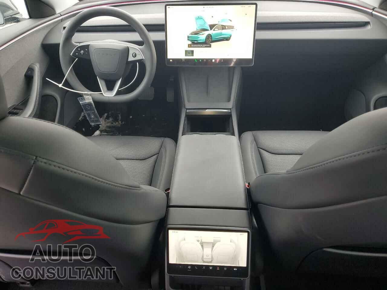 TESLA MODEL 3 2024 - 5YJ3E1EA8RF747771