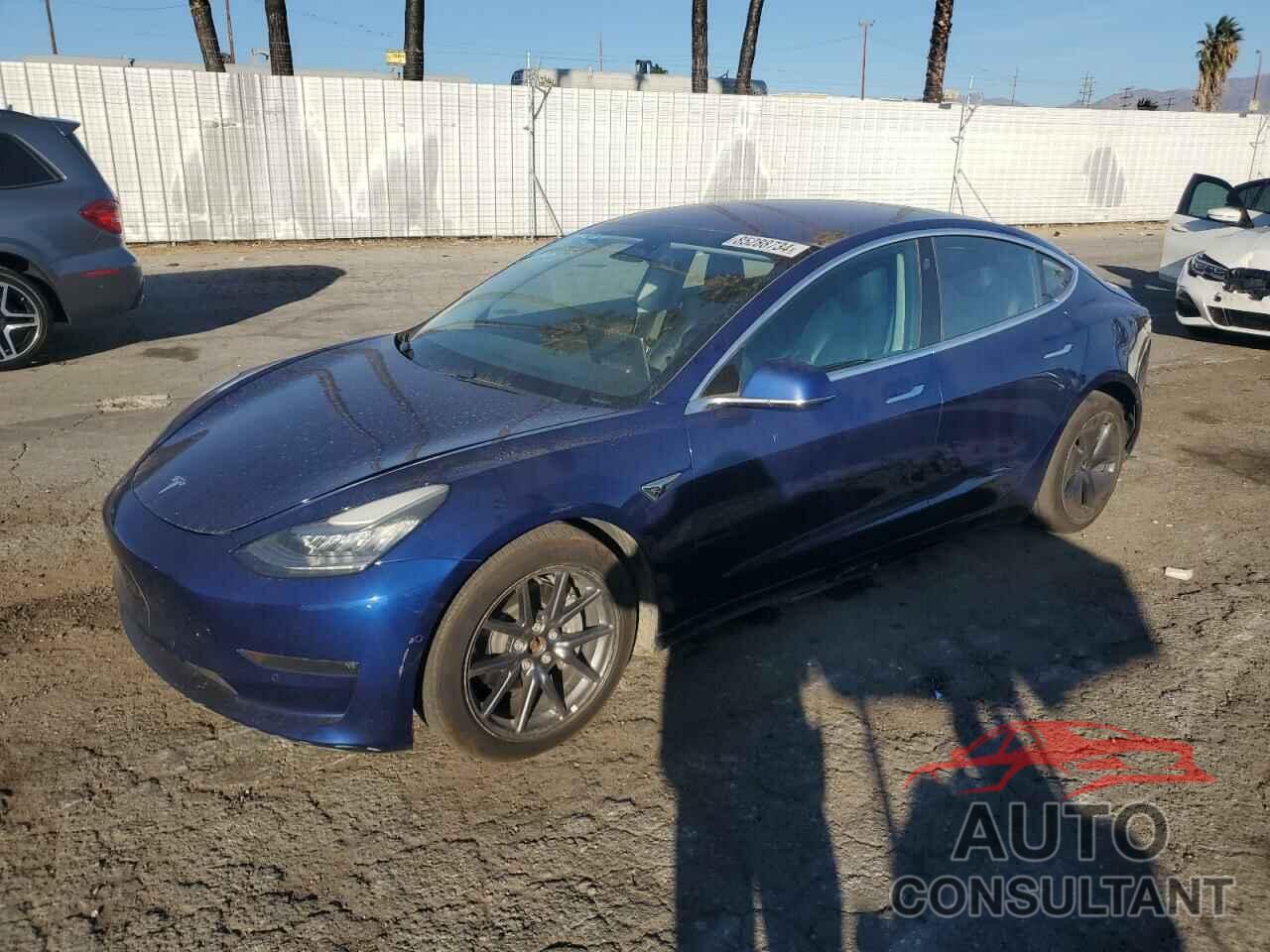 TESLA MODEL 3 2018 - 5YJ3E1EB0JF131012