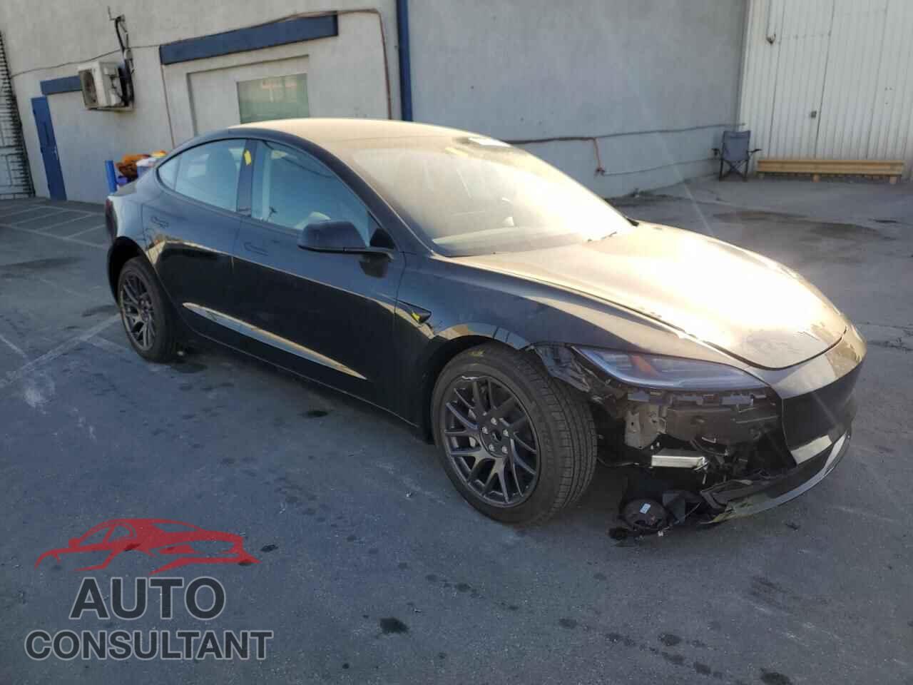 TESLA MODEL 3 2025 - 5YJ3E1EA9SF877273