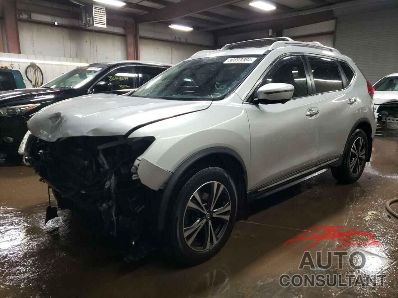 NISSAN ROGUE 2017 - 5N1AT2MV9HC771060