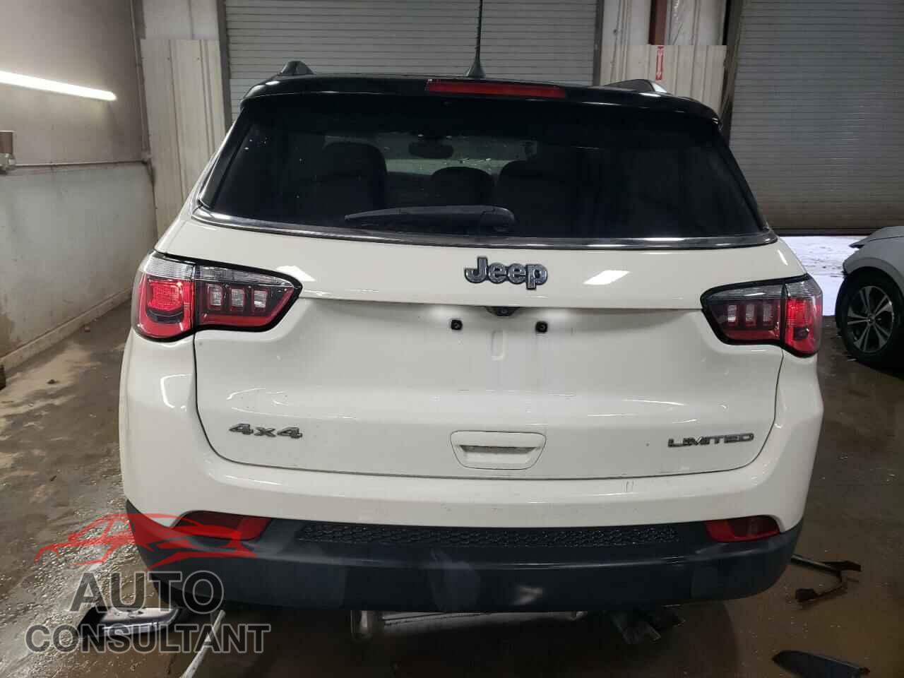 JEEP COMPASS 2019 - 3C4NJDCB7KT801005