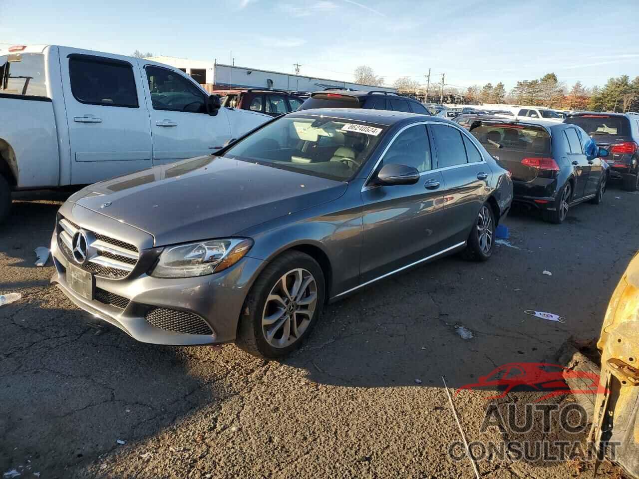 MERCEDES-BENZ C-CLASS 2018 - 55SWF4KB2JU260173