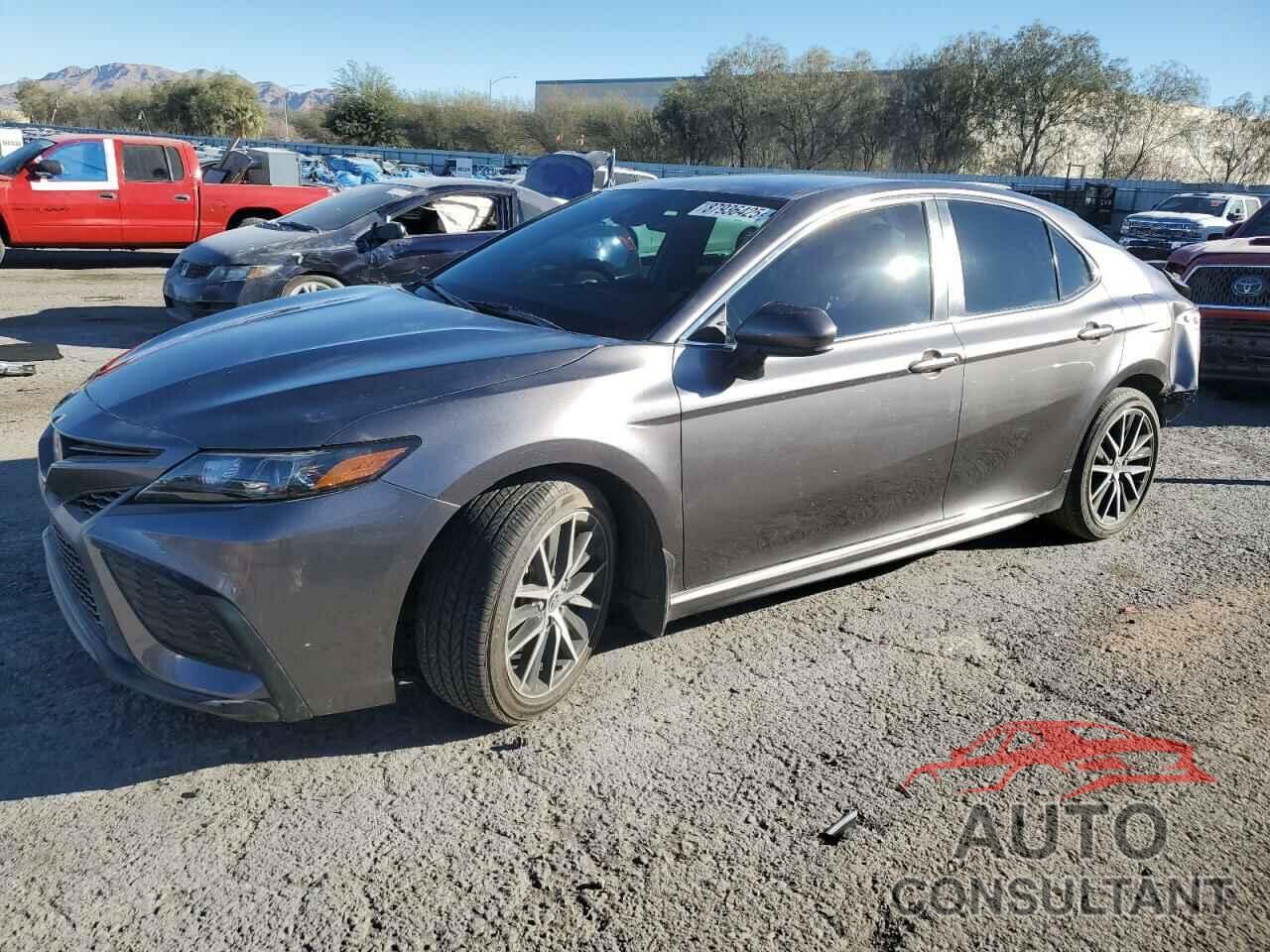 TOYOTA CAMRY 2021 - 4T1G11AK5MU447354