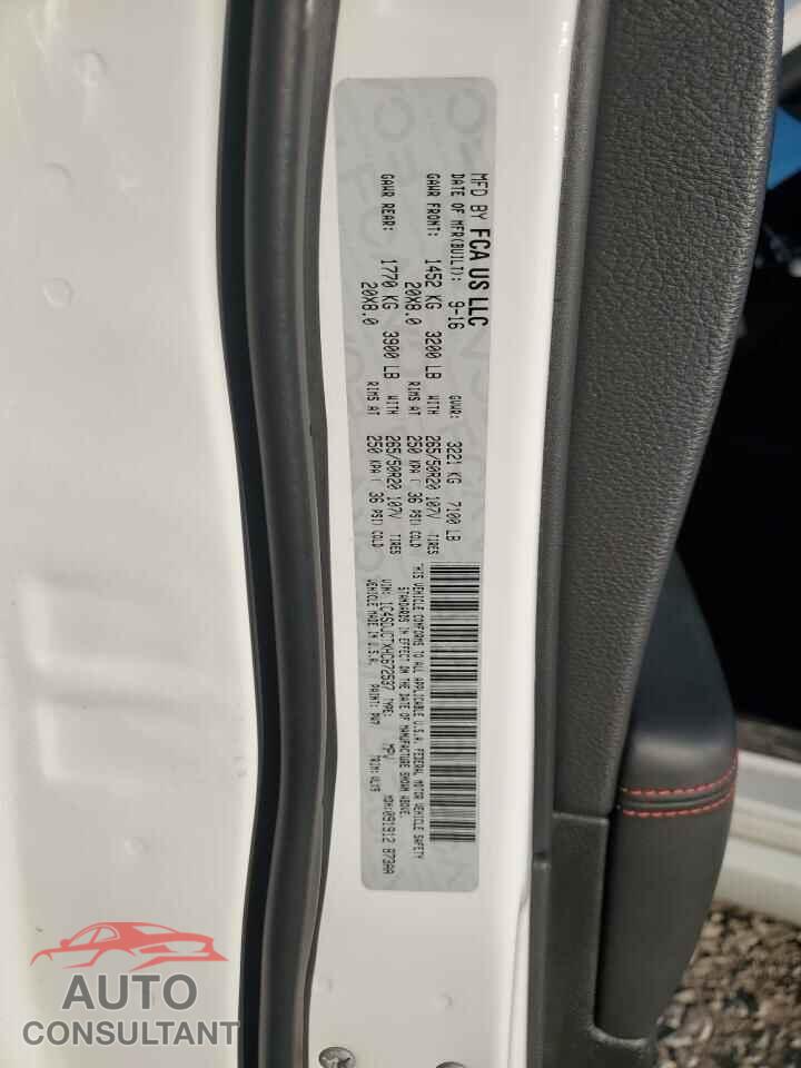 DODGE DURANGO 2017 - 1C4SDJCTXHC672537