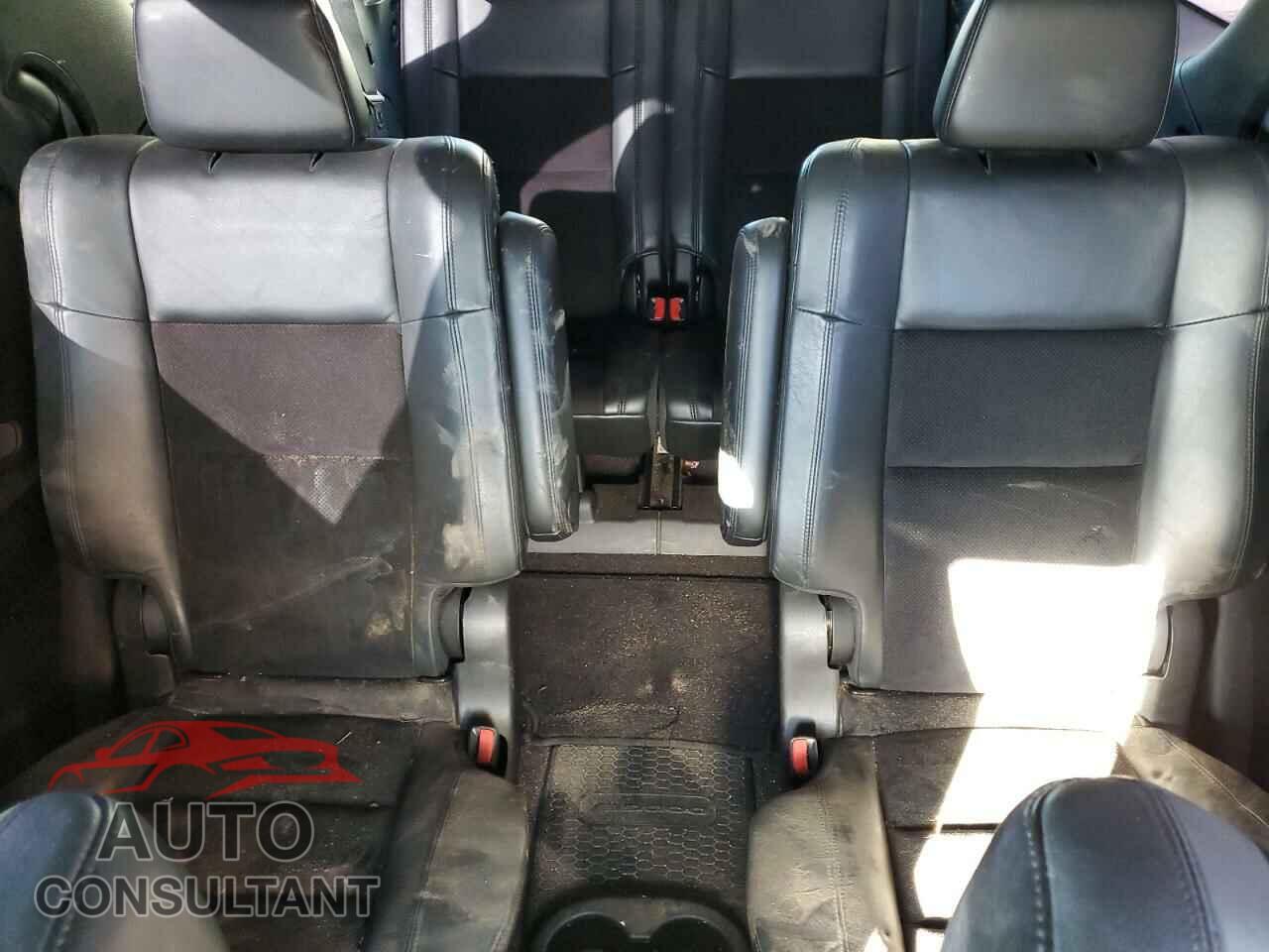 DODGE DURANGO 2018 - 1C4RDJDG4JC184173