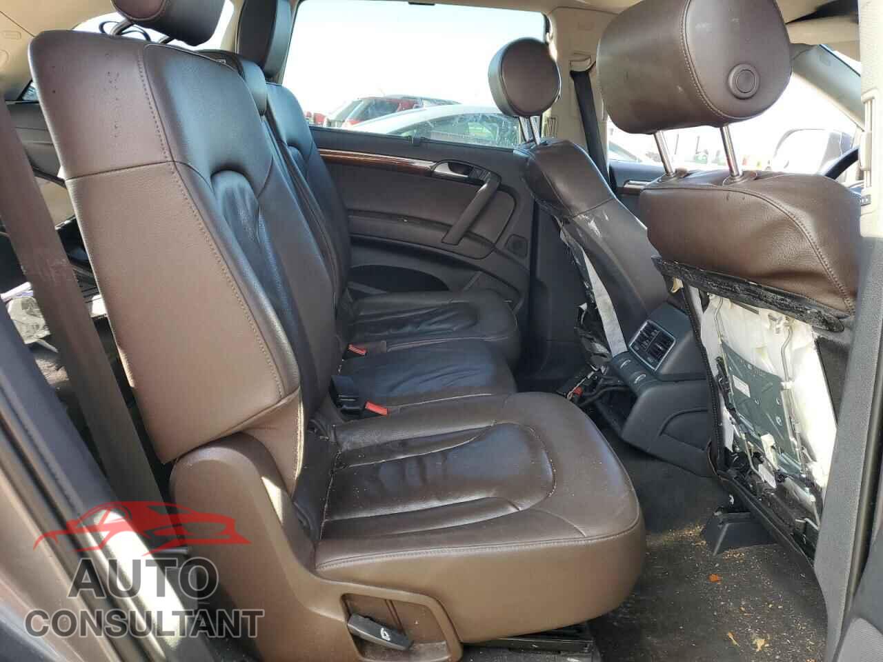 AUDI Q7 2012 - WA1LMAFE2CD007744