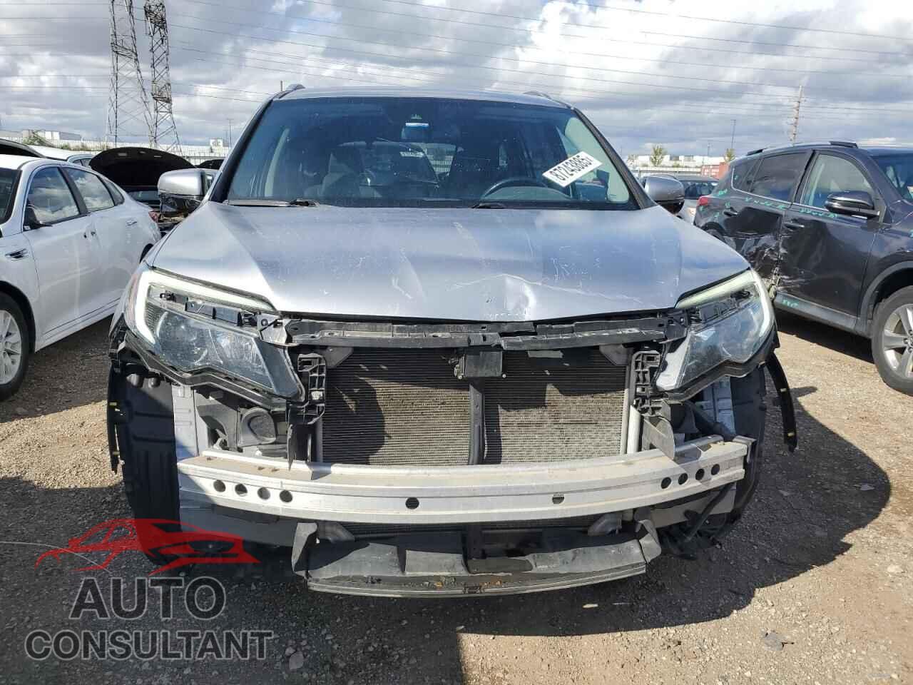 HONDA PILOT 2017 - 5FNYF5H92HB046640