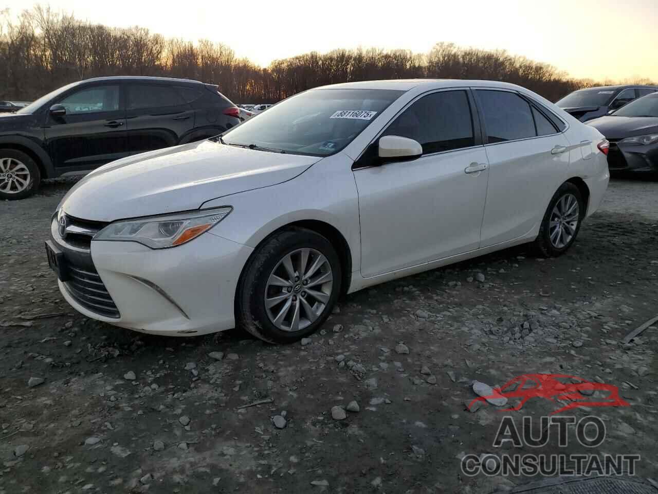 TOYOTA CAMRY 2015 - 4T1BK1FK2FU561203