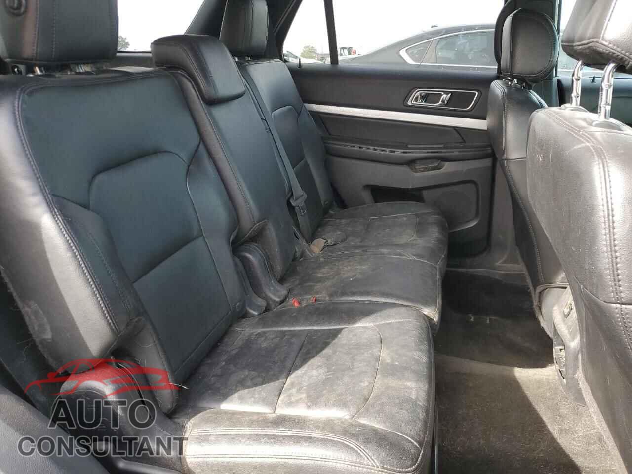 FORD EXPLORER 2017 - 1FM5K7D85HGA61786