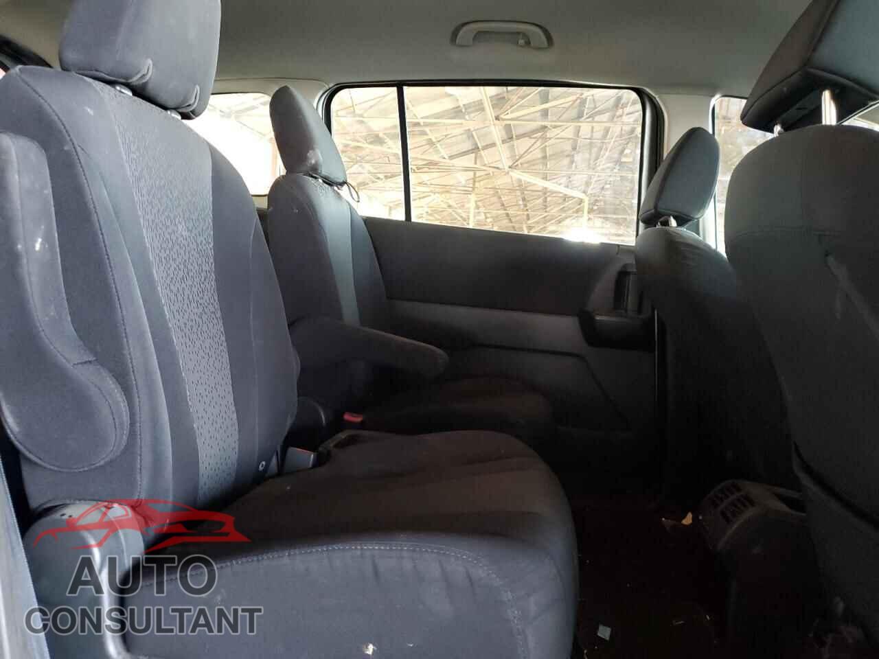 MAZDA 5 2012 - JM1CW2CL1C0114042