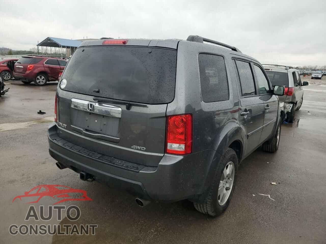 HONDA PILOT 2011 - 5FNYF4H63BB020698