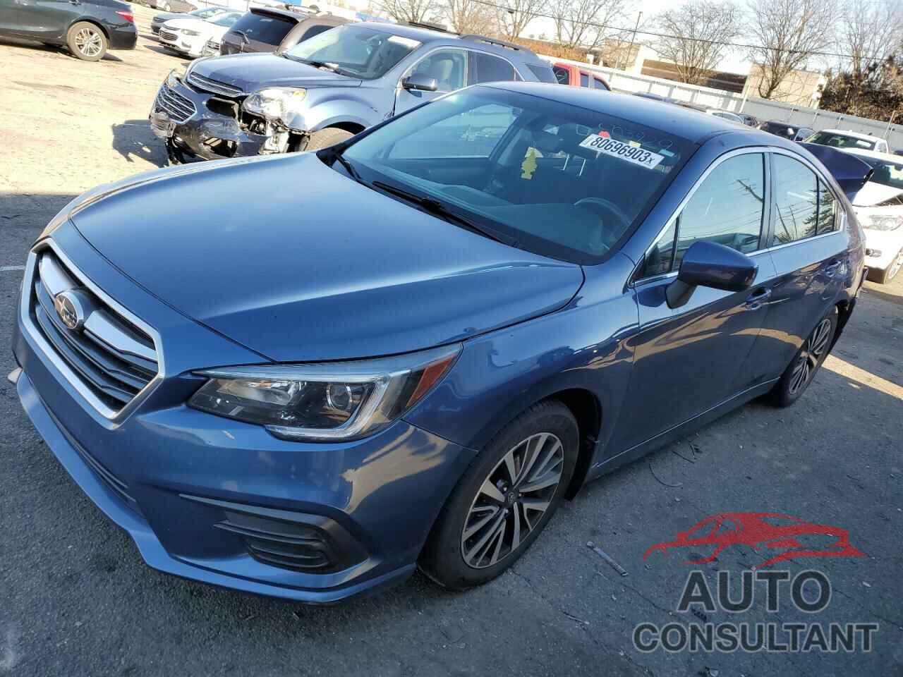 SUBARU LEGACY 2019 - 4S3BNAF60K3003929