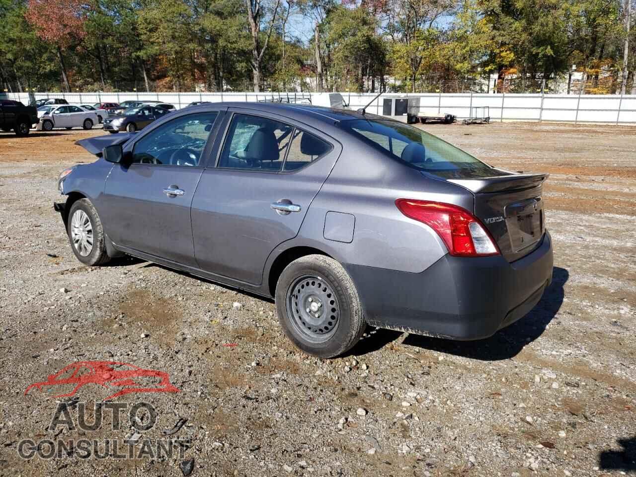 NISSAN VERSA 2019 - 3N1CN7AP3KL817362