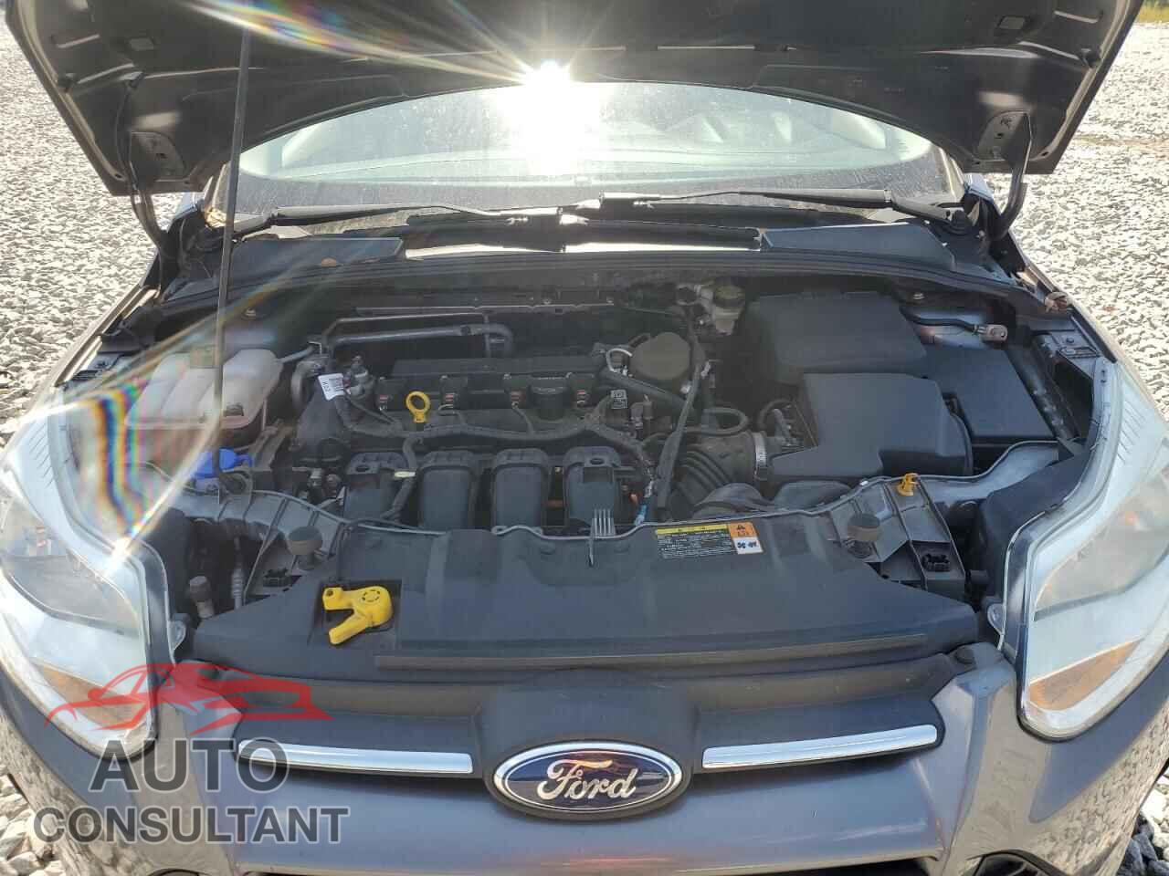 FORD FOCUS 2014 - 1FADP3F24EL202777