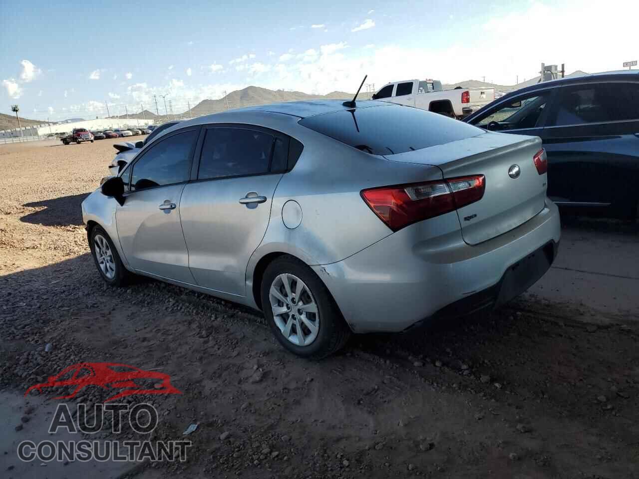 KIA RIO 2014 - KNADM4A36E6333472
