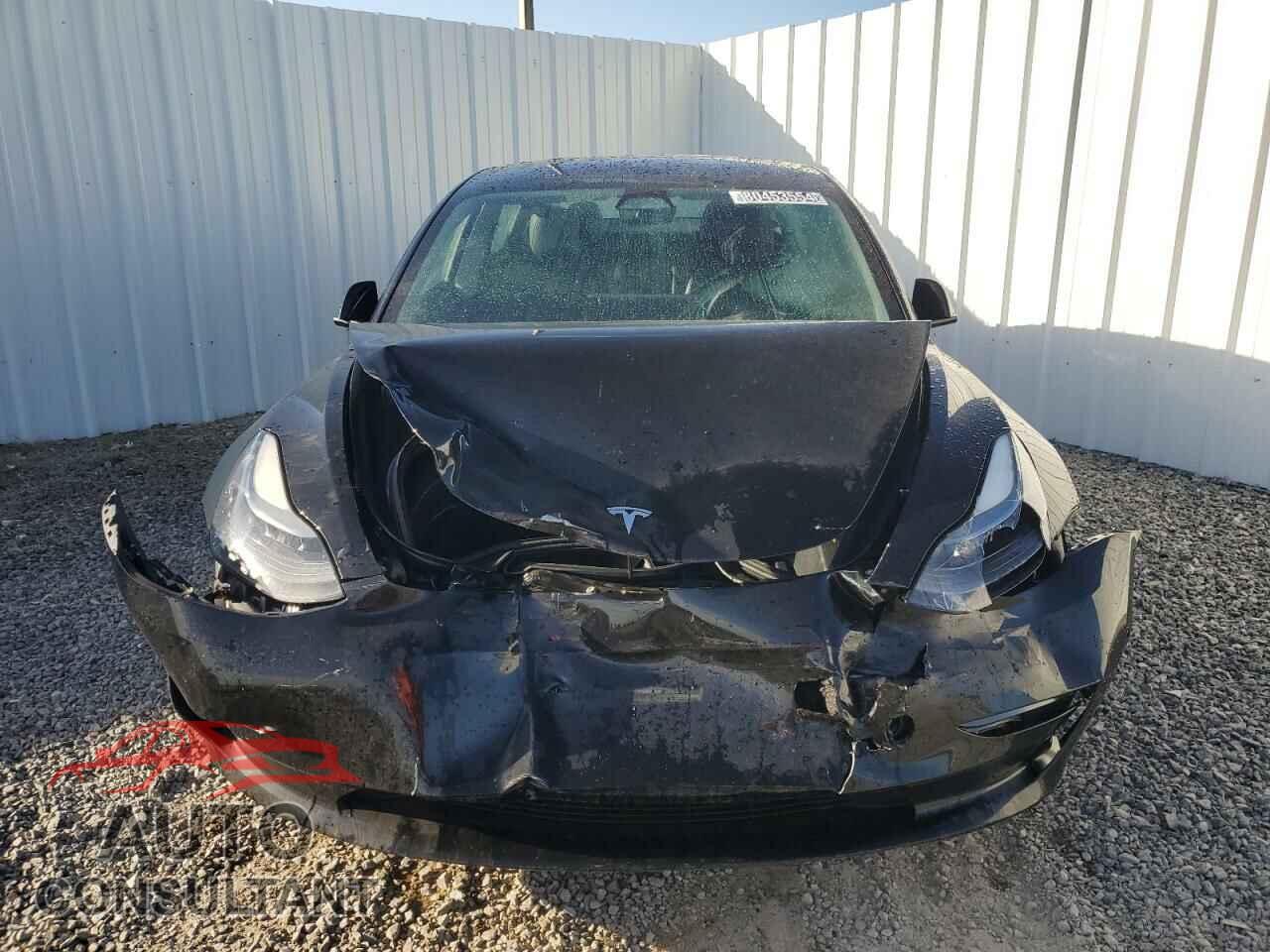 TESLA MODEL 3 2022 - 5YJ3E1EB2NF288322