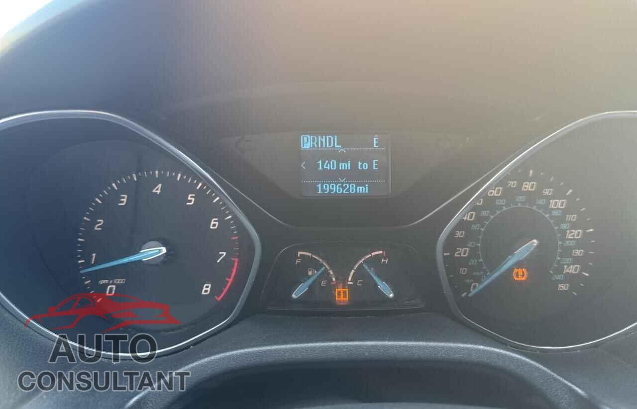 FORD FOCUS 2012 - 1FAHP3F23CL146376