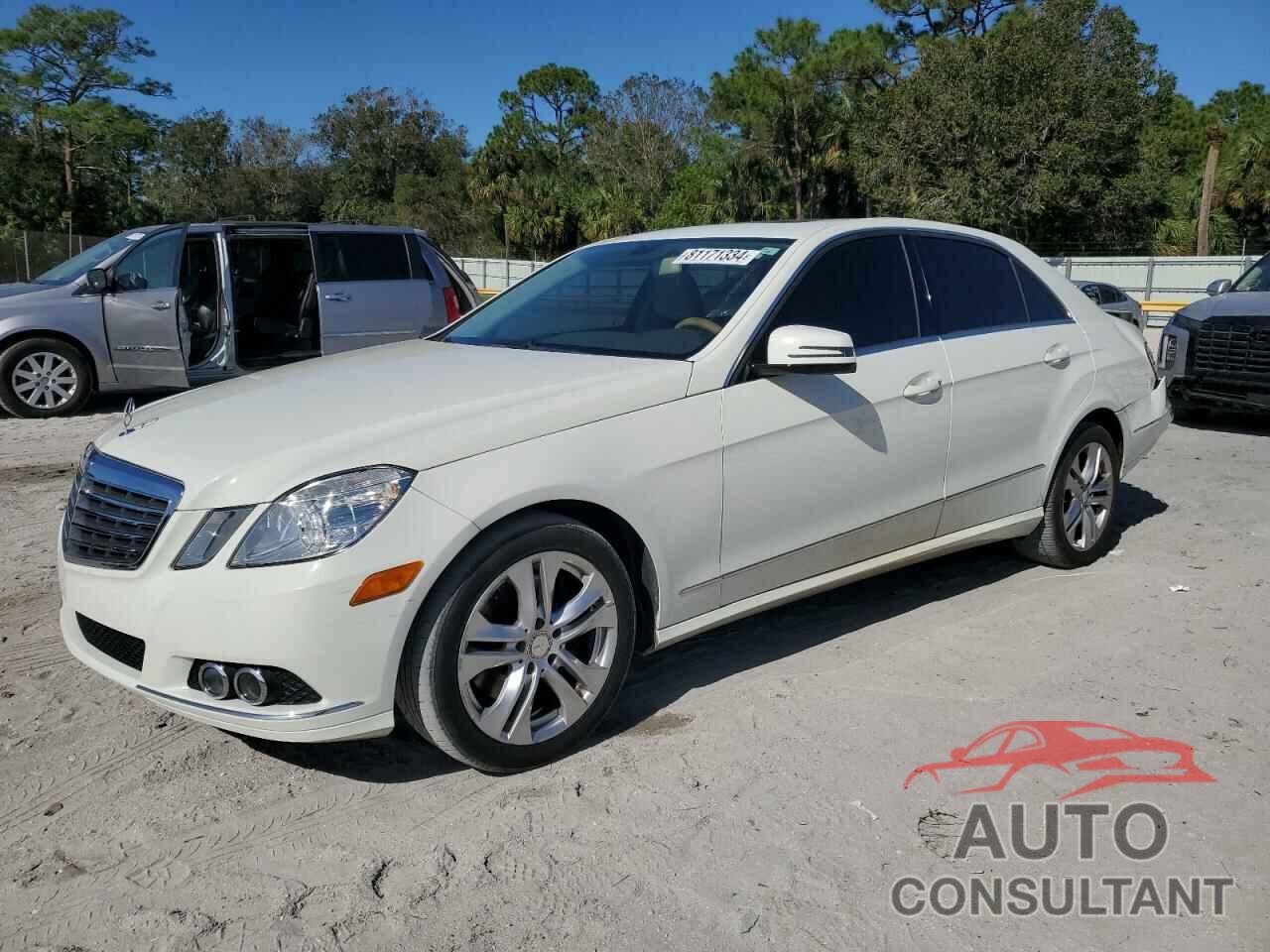 MERCEDES-BENZ E-CLASS 2011 - WDDHF5GB5BA478083