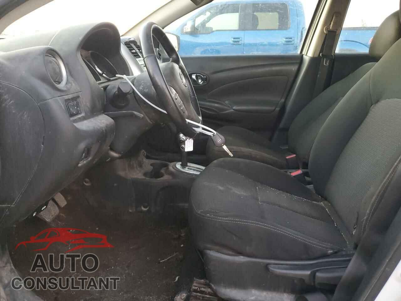NISSAN VERSA 2017 - 3N1CN7AP3HL907698