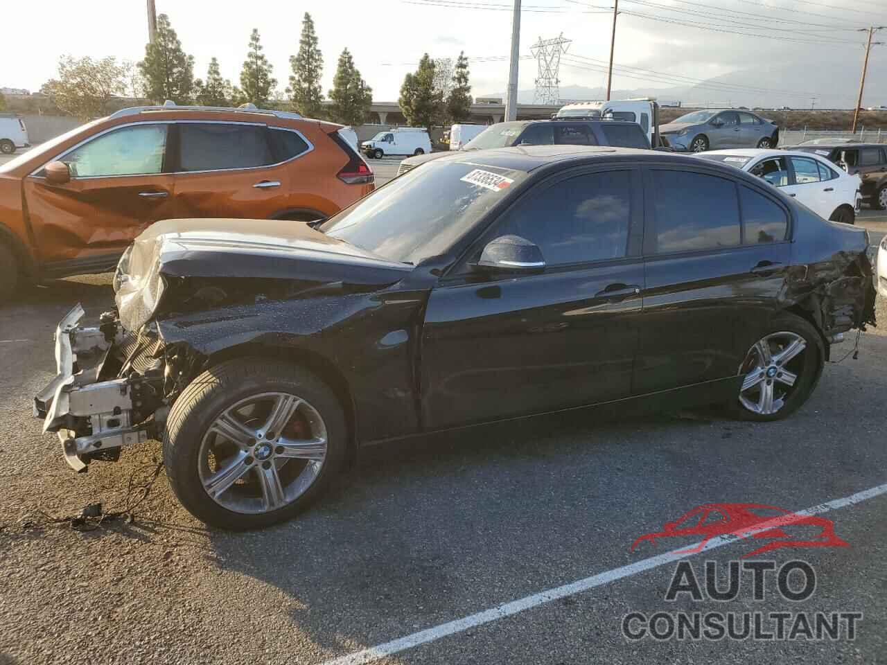 BMW 3 SERIES 2013 - WBA3C1C51DF444294