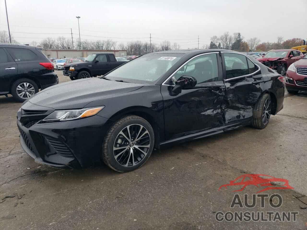 TOYOTA CAMRY 2018 - 4T1B11HK2JU673394