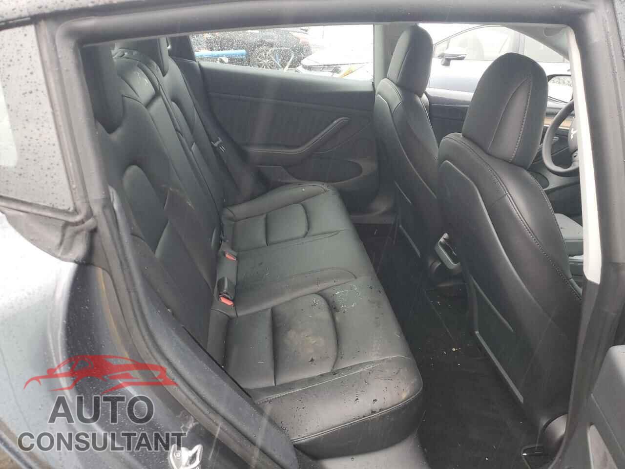 TESLA MODEL 3 2022 - 5YJ3E1EB5NF324455