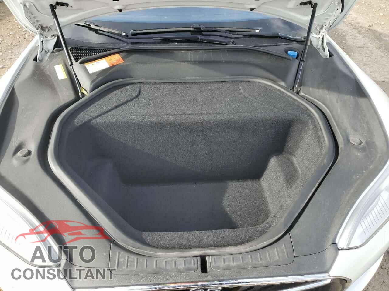 TESLA MODEL S 2014 - 5YJSA1H22EFP66256