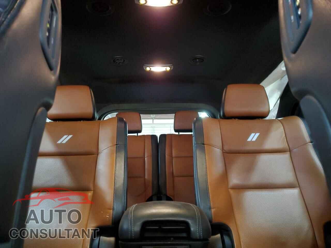 DODGE DURANGO 2018 - 1C4SDJET7JC302357