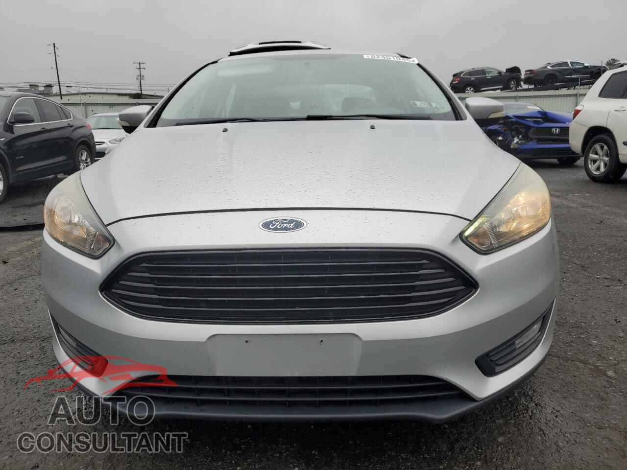 FORD FOCUS 2017 - 1FADP3FE3HL309608