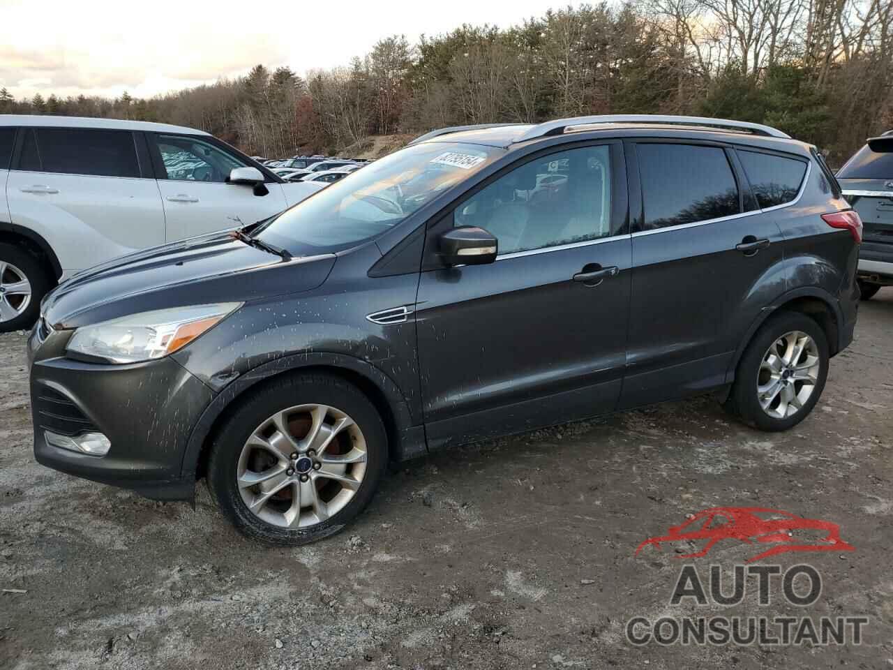 FORD ESCAPE 2015 - 1FMCU9J9XFUC72085
