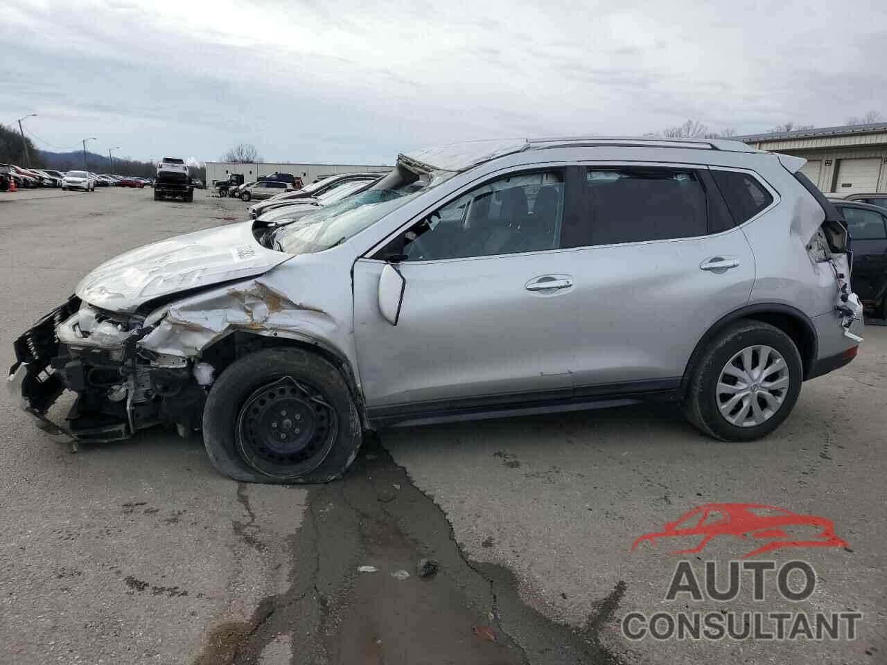 NISSAN ROGUE 2017 - KNMAT2MV5HP512174