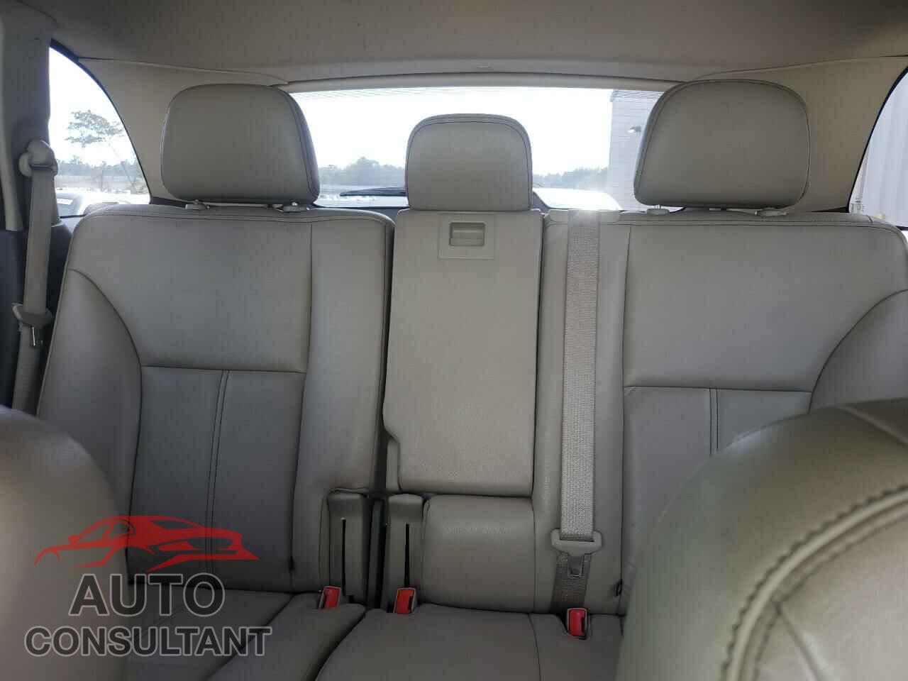 FORD EDGE 2011 - 2FMDK3JC0BBA01717