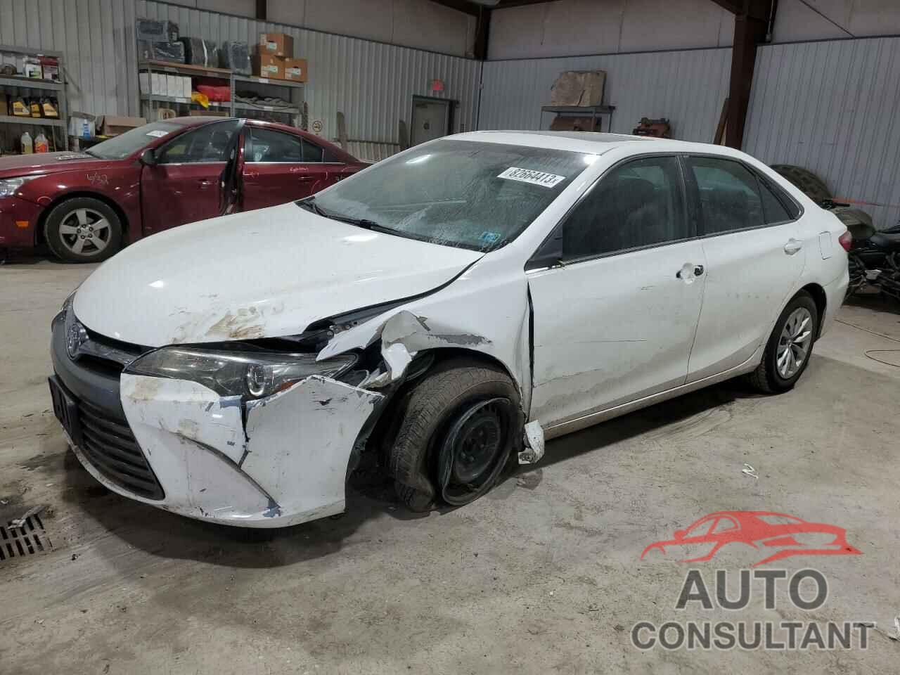 TOYOTA CAMRY 2016 - 4T4BF1FK3GR545233
