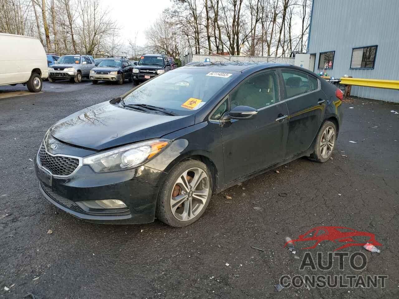 KIA FORTE 2016 - KNAFX4A8XG5490295