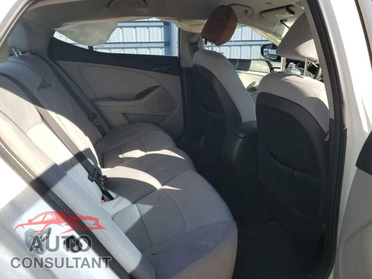 KIA OPTIMA 2012 - KNAGM4A71C5276827