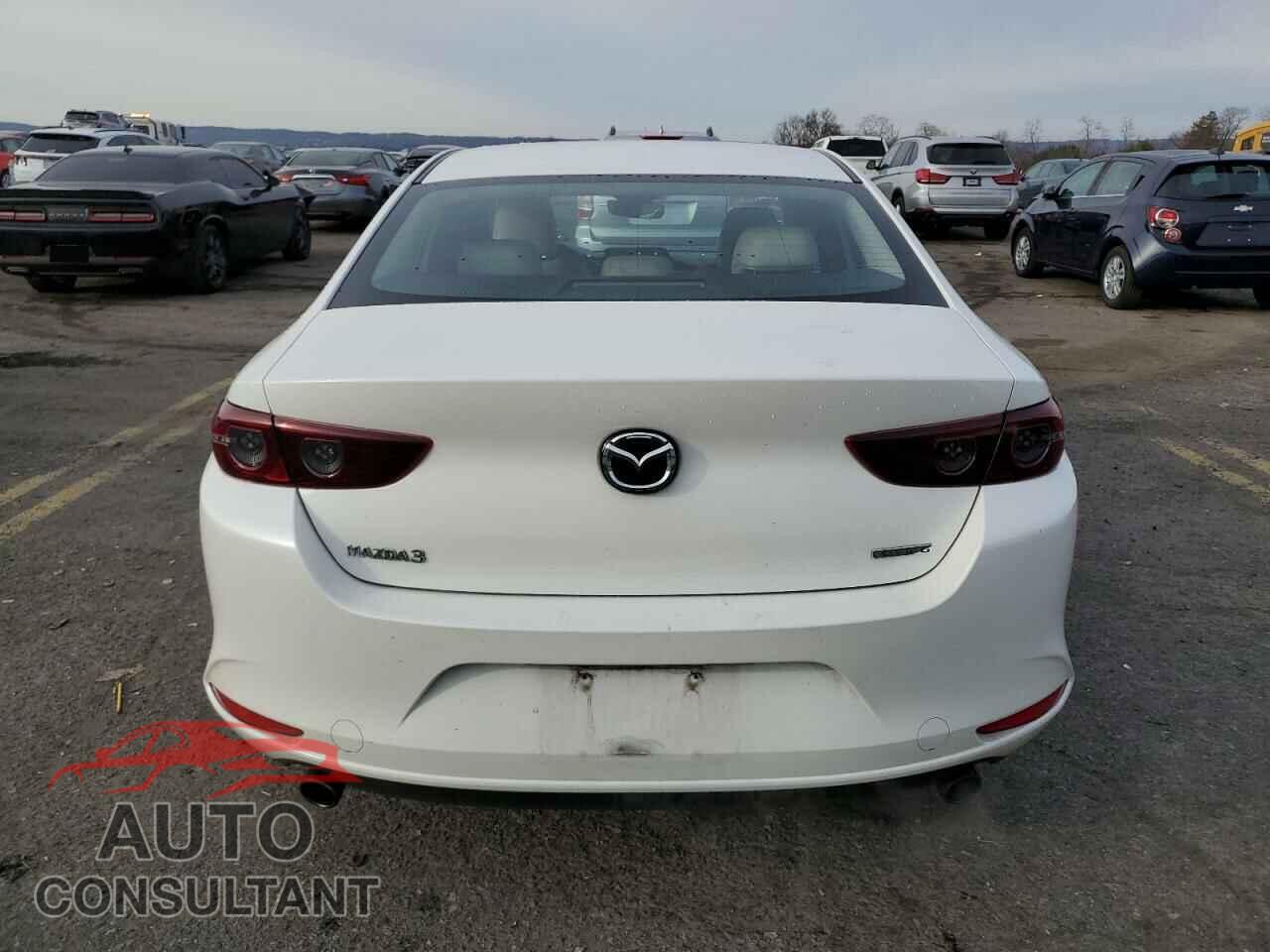 MAZDA 3 2019 - JM1BPACL2K1112084