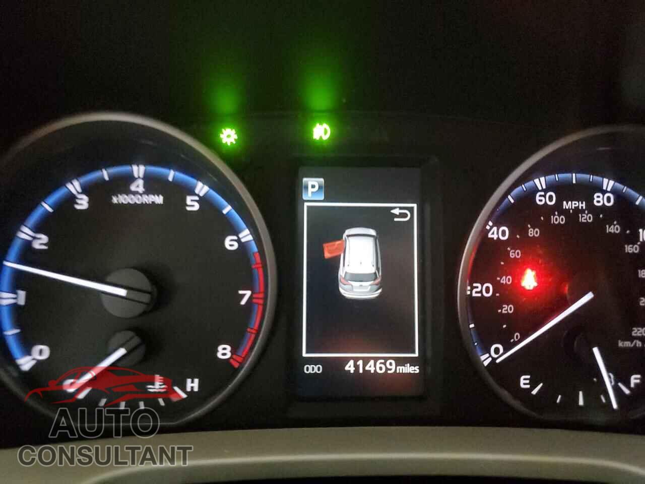 TOYOTA RAV4 2017 - 2T3RFREV9HW558564